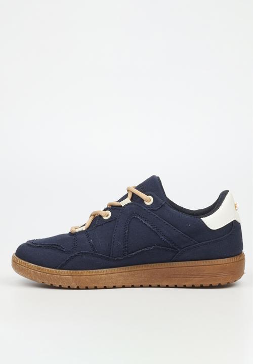 Butterfly Feet - Clifton 1 Sneaker - Blue