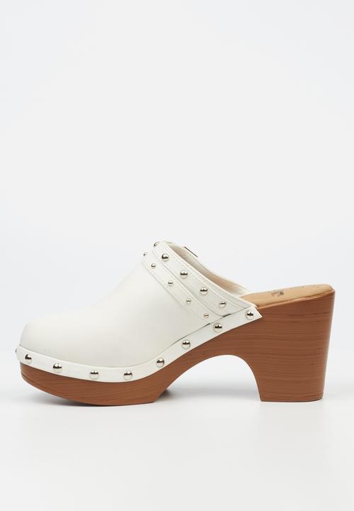 Butterfly Feet - Inga 1 Clog - White