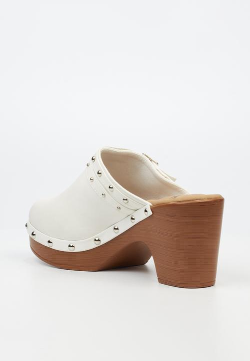 Butterfly Feet - Inga 1 Clog - White