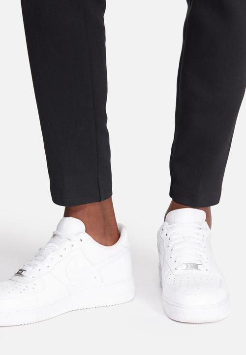 Nike - Tech fleece cropped pants