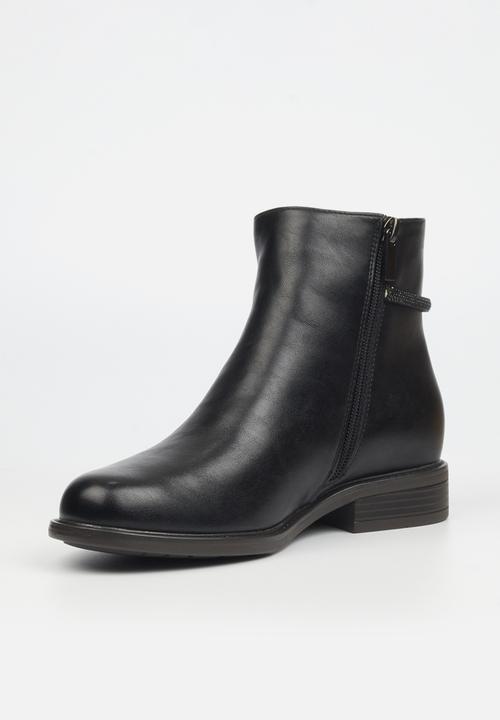 Miss Black - Victoria 1 boot - black