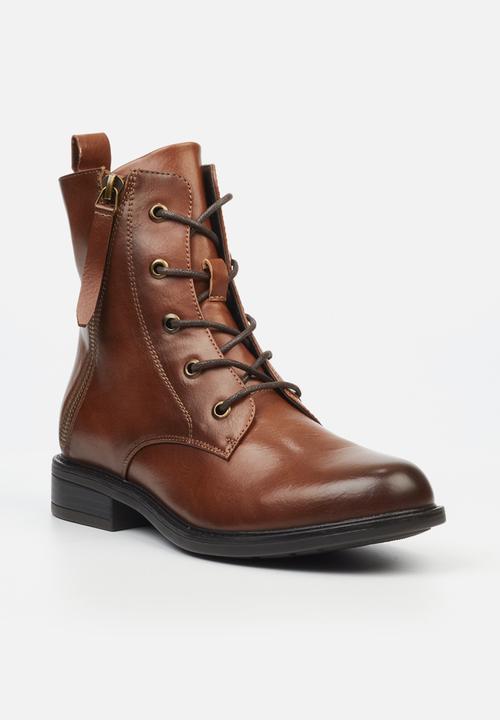 Miss Black - Victoria 2 boot - tan