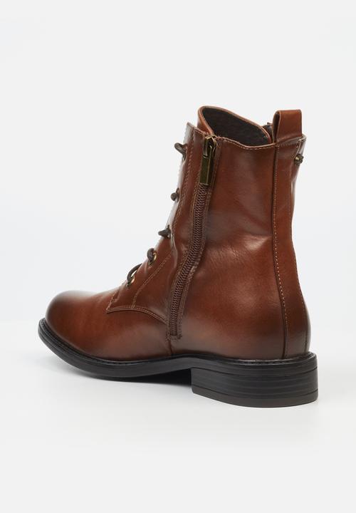 Miss Black - Victoria 2 boot - tan