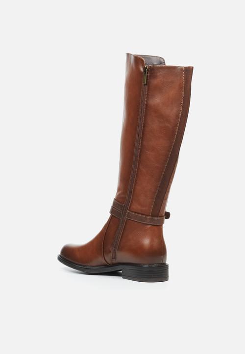 Miss Black - Victoria 3 boot - tan