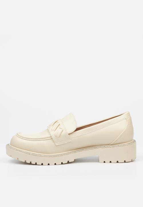 Butterfly Feet - Willow 1 Loafer - Beige