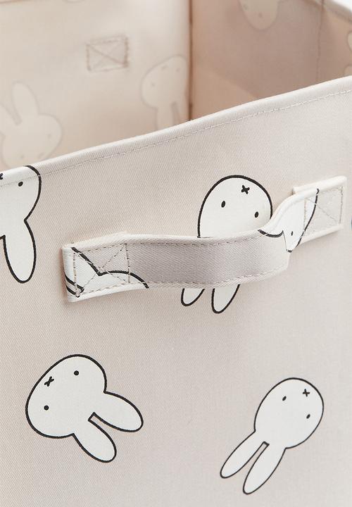H&M - Printed storage basket - light greige/miffy