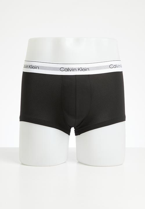 Calvin Klein - Low Rise Trunk 3 Pack - Black, Black, Black