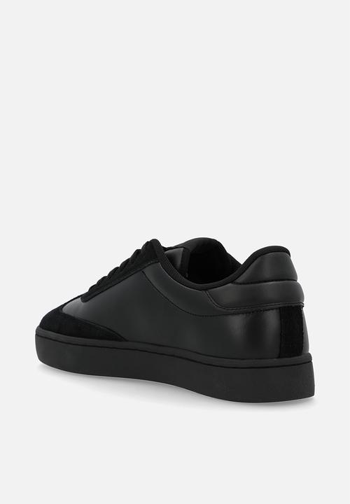 Calvin Klein - Classic cup low lace up lth fad - triple black