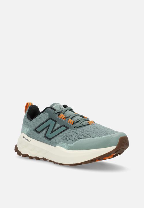 New Balance  - FRESH FOAM X GAROE v2
