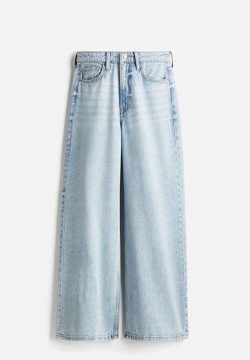 H&M - Feather soft super wide ultra high jeans - pale denim blue