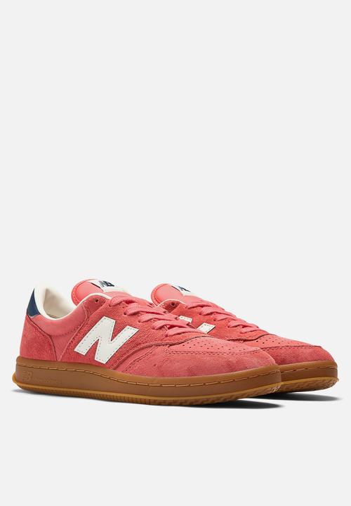 New Balance  - CT500