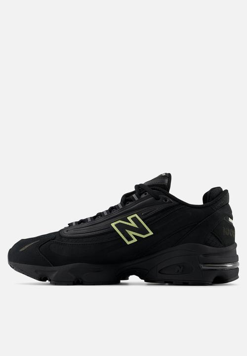 New Balance  - M1000