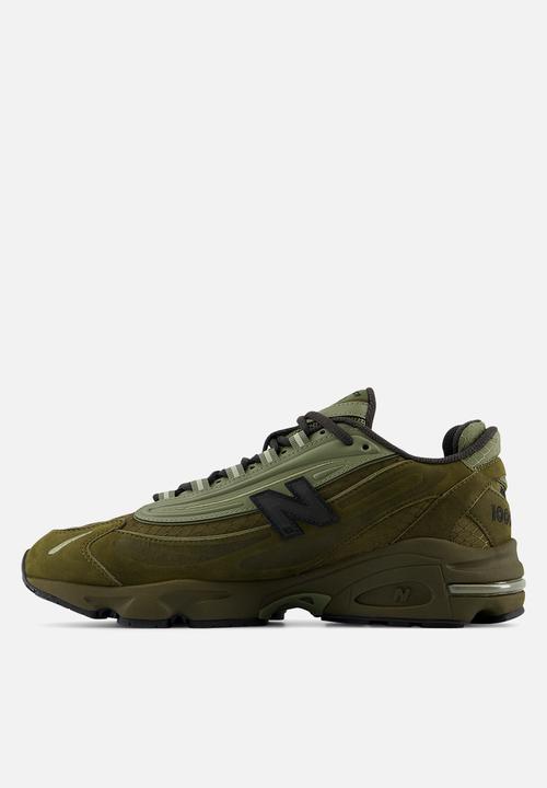 New Balance  - M1000