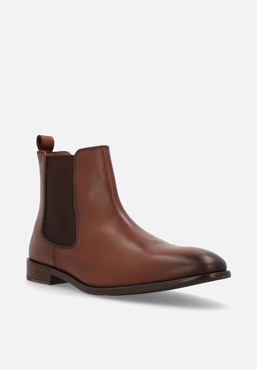 Hush Puppies - Lloyd - Tan leather