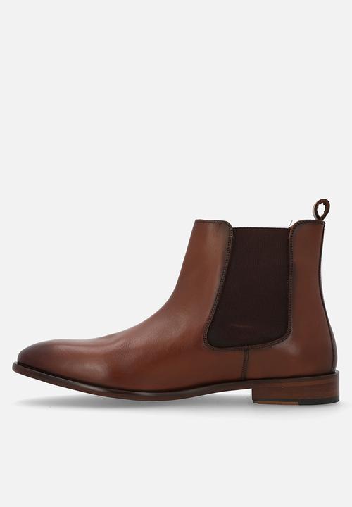 Hush Puppies - Lloyd - Tan leather