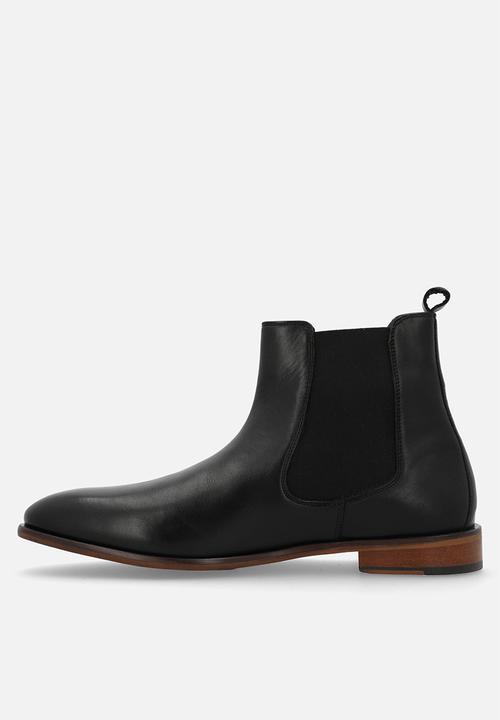 Hush Puppies - Lloyd - Black leather