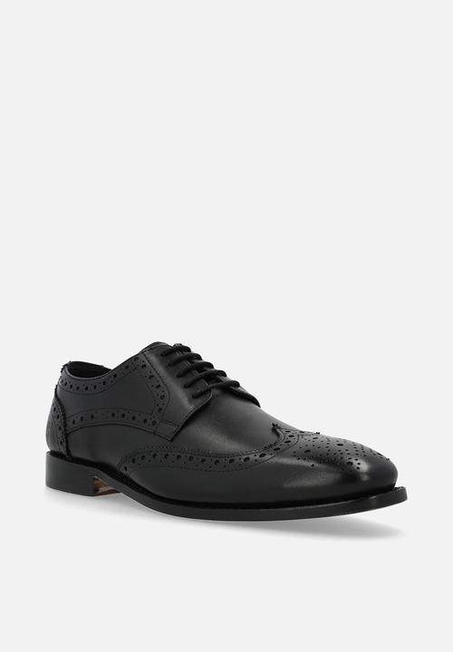 Hush Puppies - Wesley - Black leather