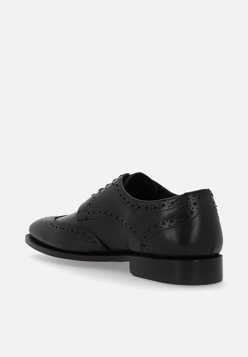 Hush Puppies - Wesley - Black leather