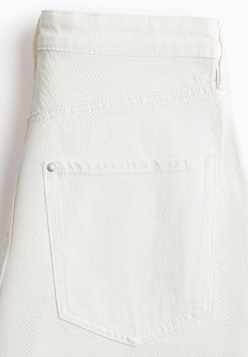 H&M - Curvy fit slim straight high ankle jeans - white