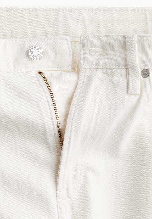 H&M - Curvy fit slim straight high ankle jeans - white
