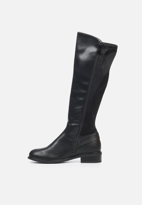 Butterfly Feet - Huda 16 Riding - Black