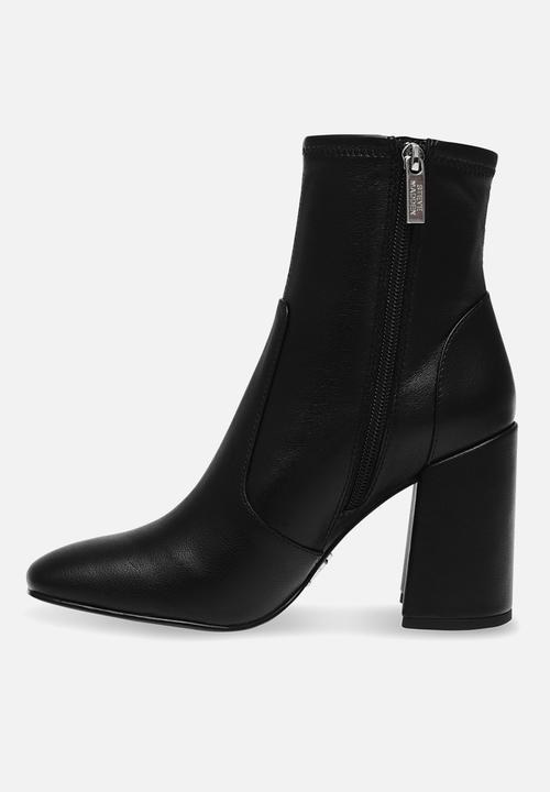 Steve Madden - Locale Ankle Boot - Black