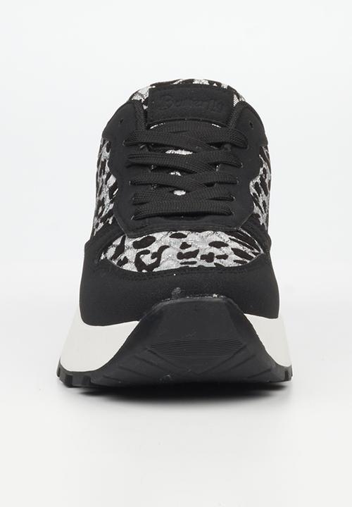 Butterfly Feet - Rio 4 Sneaker - Silver