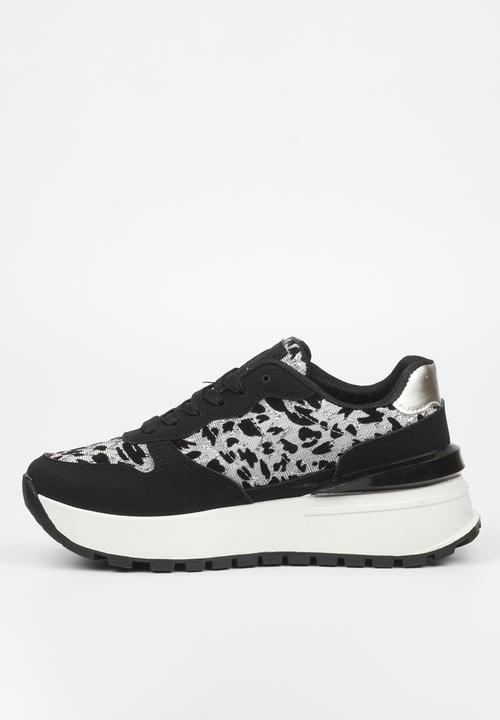 Butterfly Feet - Rio 4 Sneaker - Silver