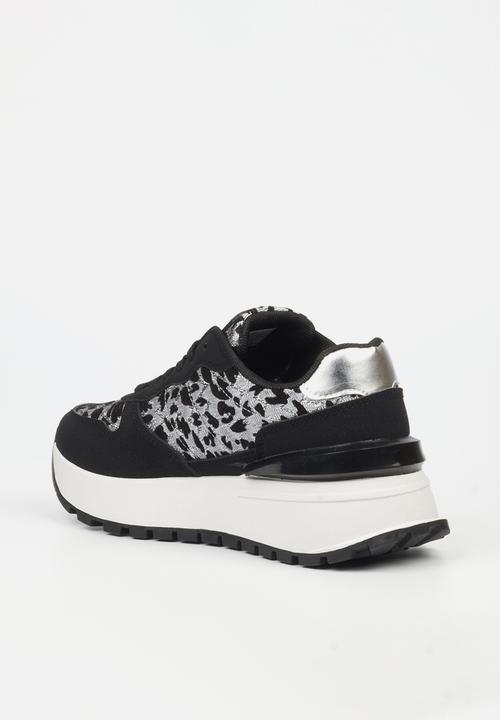 Butterfly Feet - Rio 4 Sneaker - Silver