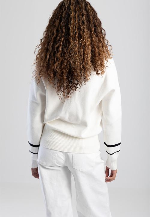 SISSY BOY - RUE: Logo Knit V-Neck Sweater - White