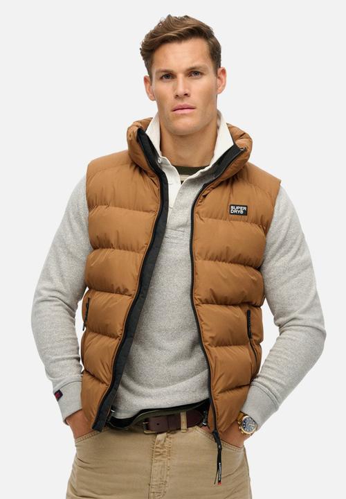 Superdry. - Sport Puffer Gilet - Denim Co Tobacco Brown