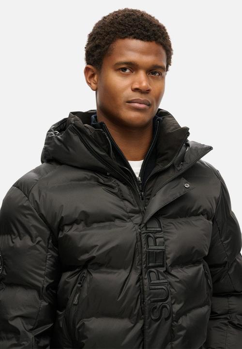 Superdry. - Hooded city graphic puffer jacket - black