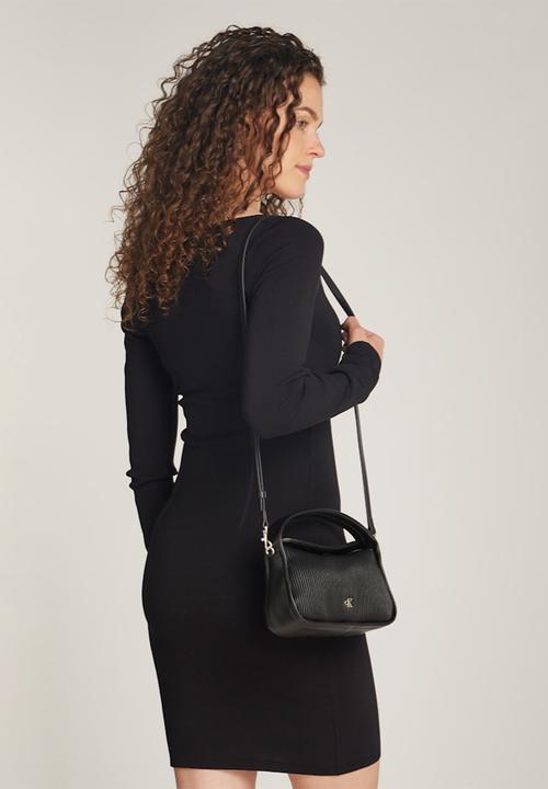 Calvin Klein - Rib mini flap20 pu-black