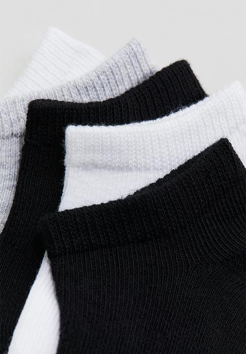 H&M - 5-pack trainer socks - black,white,grey