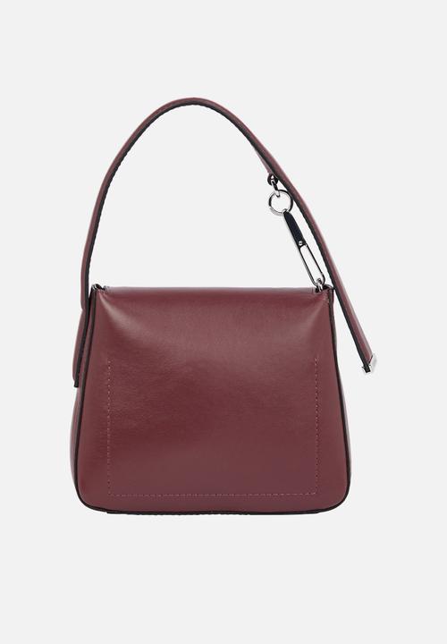 Calvin Klein - Soft sculpt mini bag-oxblood