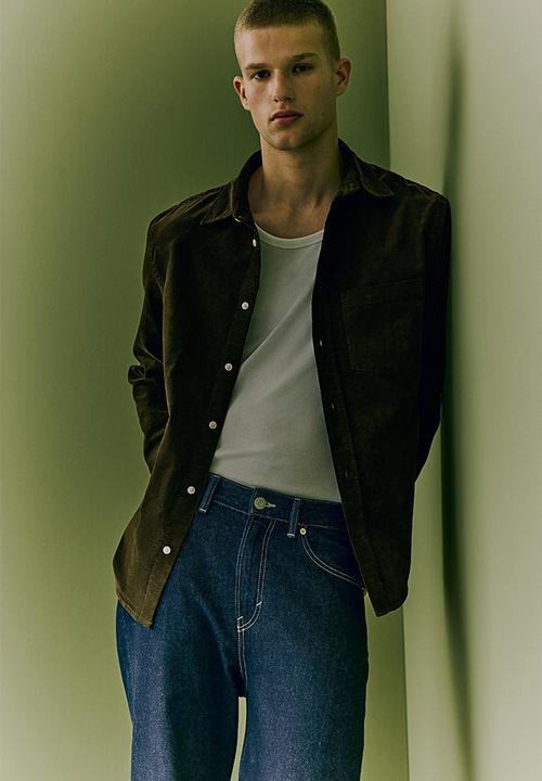 H&M - Regular fit corduroy shirt - green