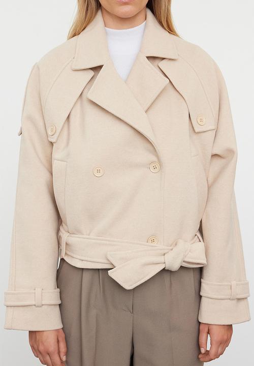 Trendyol - Soft textured seasonal short oversize cashmere coat - beige