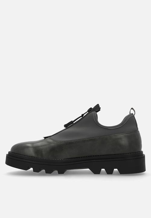 MAZERATA - Vinchey3 V1 - grey