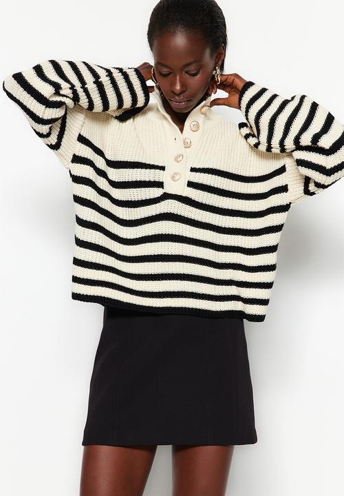 Trendyol - Wide neck striped knitwear sweater - ecru 