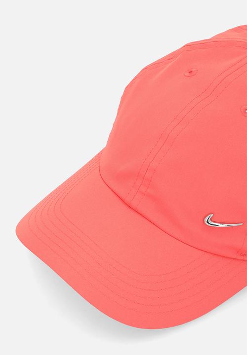 Nike - K Nk Df Club Cap Us Cb Mtswsh - Magic Ember