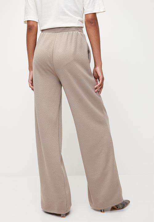GUESS - Peony Logo Straight Long Pant - Peony Weathered Grey Aop