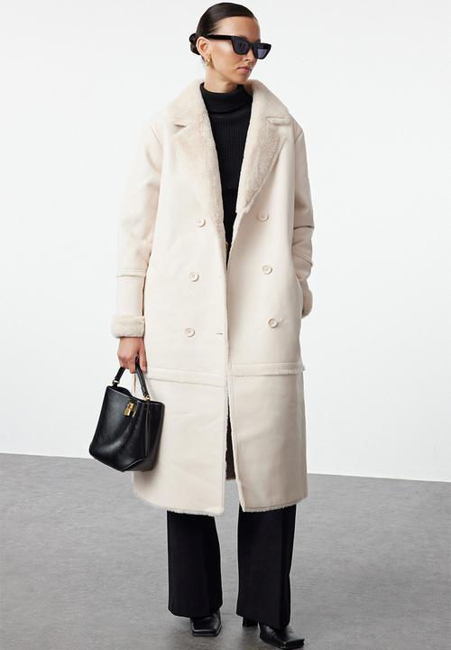 Trendyol - Ecru oversize wide cut belted fur collar detailed long coat