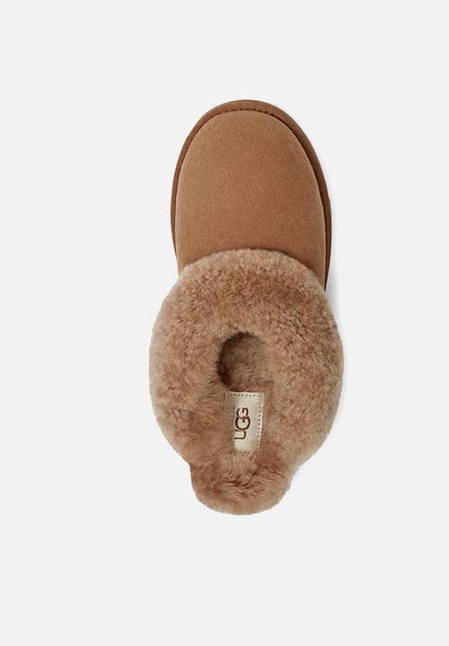 UGG® - Classic slipper ii slipper - chestnut