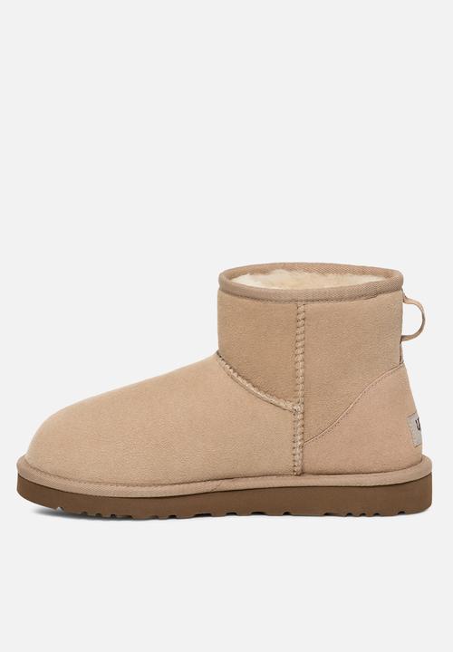 UGG® - Classic mini ii boot - sand