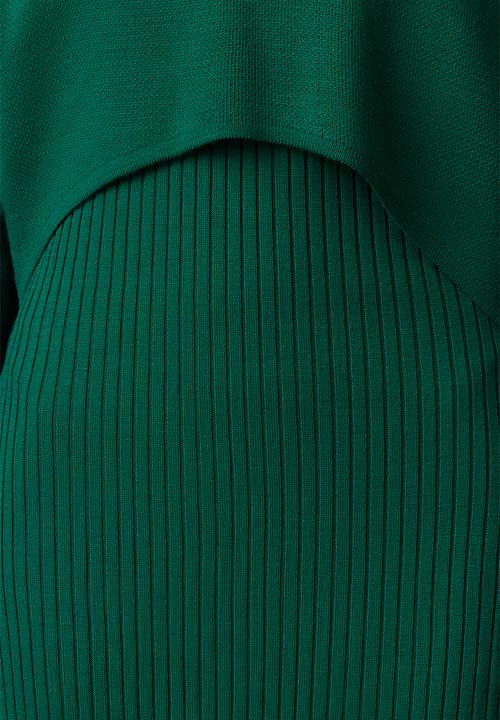 Trendyol - Midi knitted sweater dress set - green