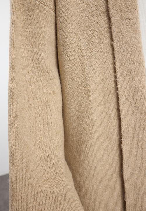 Trendyol - Soft texture thick basic coat look knitwear - beige 