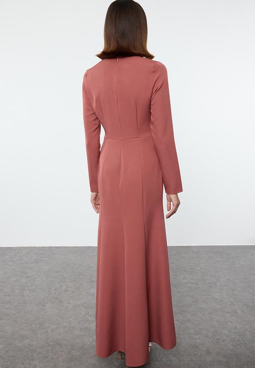 Trendyol - Flower applique detailed woven fabric evening dress - dusty rose