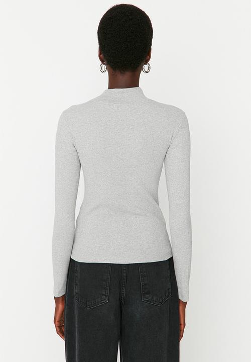 Trendyol - Fitted high collar long sleeve ribbed stretchy knitted top - gray