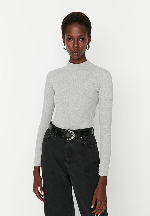 Trendyol - Fitted high collar long sleeve ribbed stretchy knitted top - gray