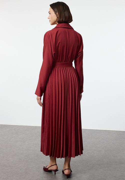 Trendyol -  Belted pleated double breasted collar maxi woven dress - burgundy 